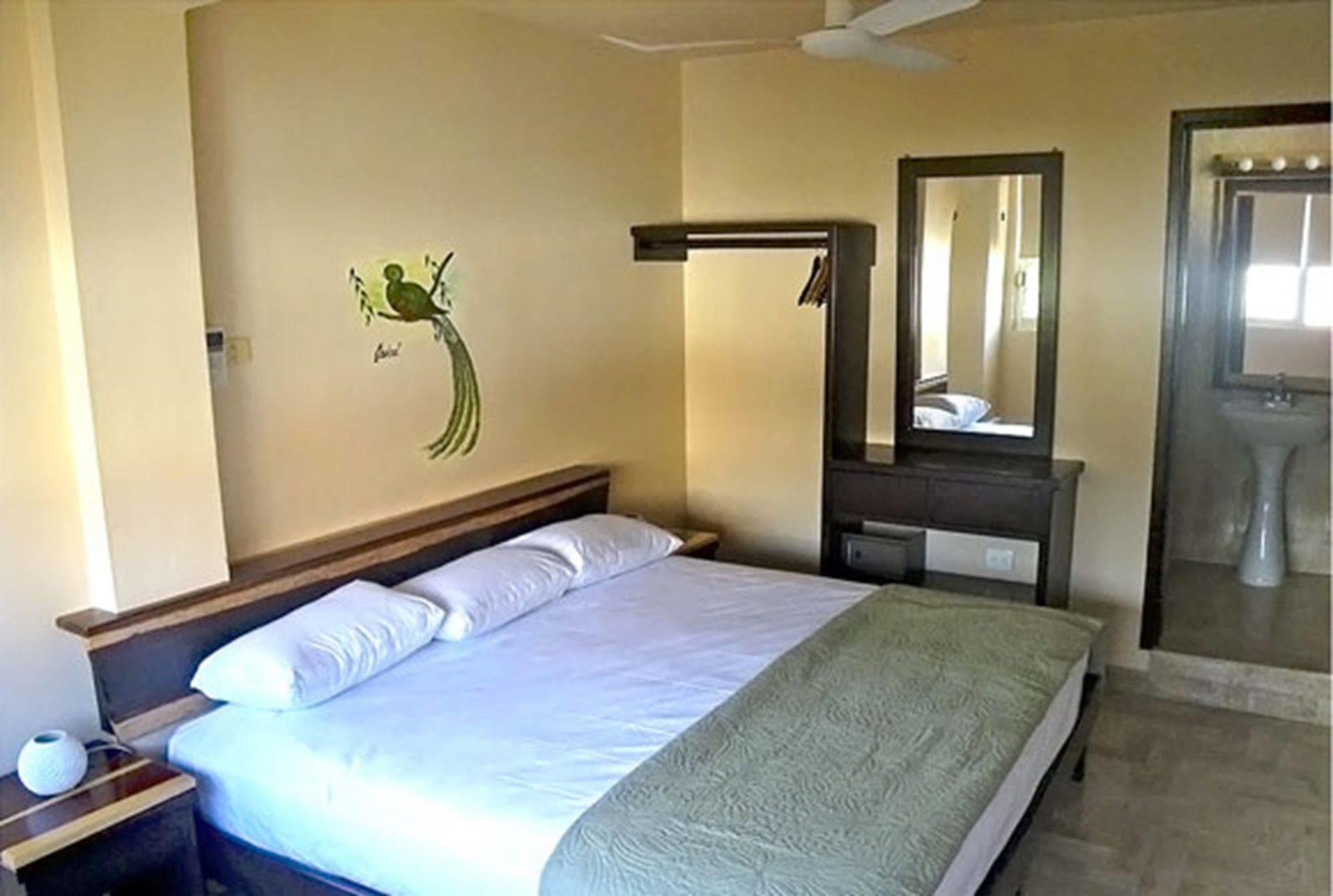 "5Th Av" Sol Del Caribe Apart Hotel (Adults Only) Playa del Carmen Ngoại thất bức ảnh